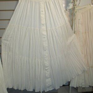 Ivory 3 tier long Broomstick Women Skirt Complete button down front from waist